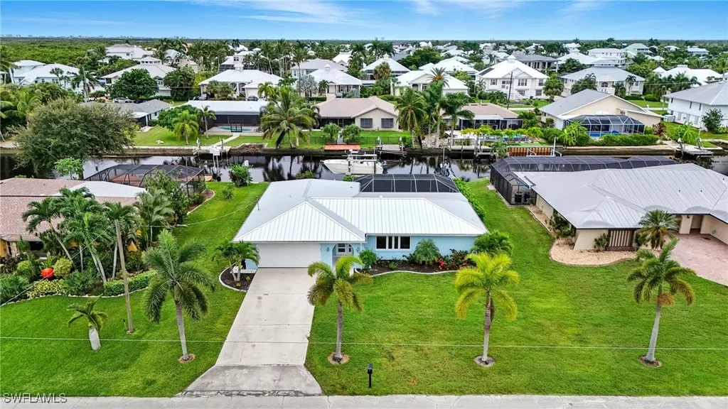 6163 Plumosa Avenue Fort Myers FL 33908