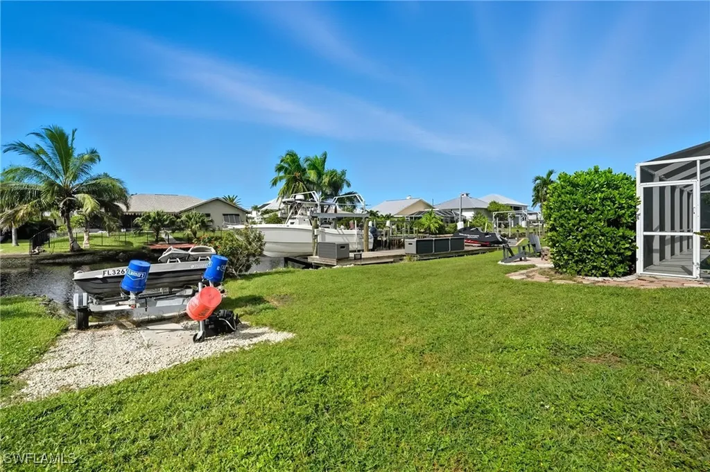 6163 Plumosa Avenue Fort Myers FL 33908