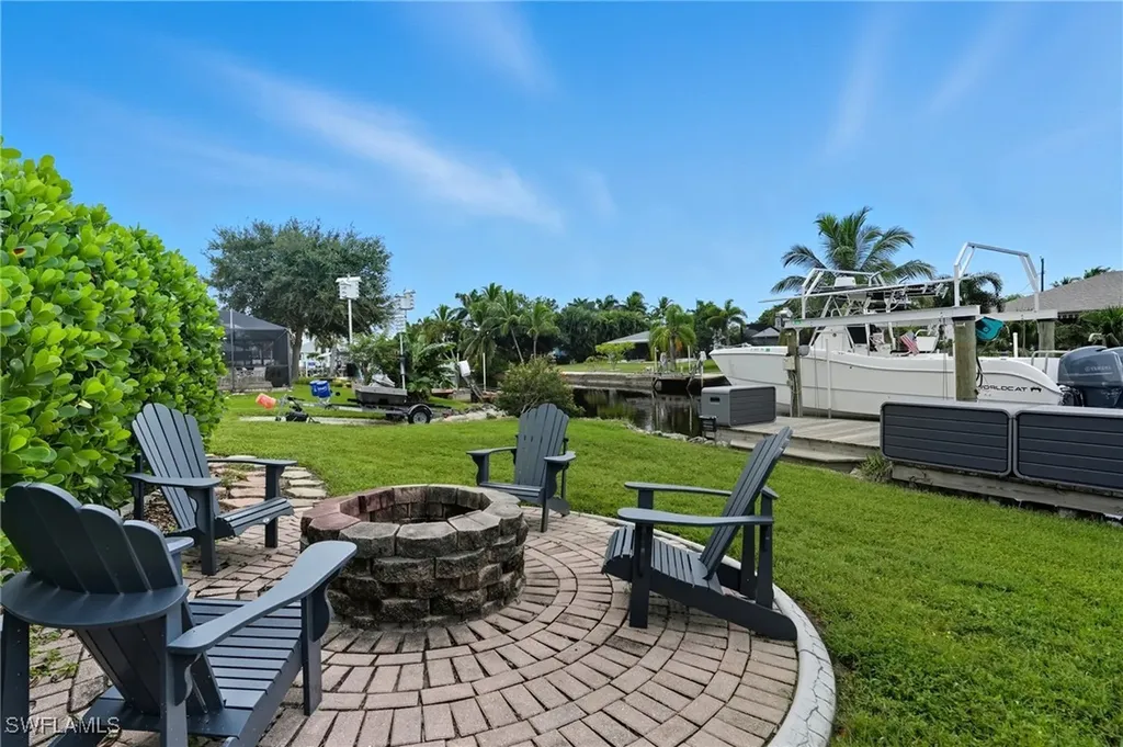 6163 Plumosa Avenue Fort Myers FL 33908