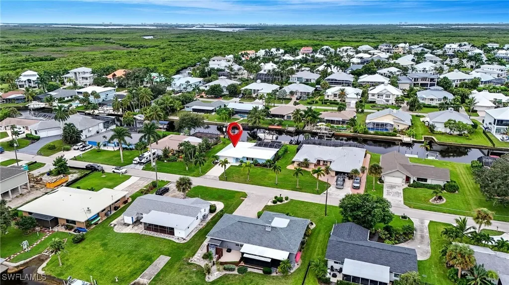 6163 Plumosa Avenue Fort Myers FL 33908