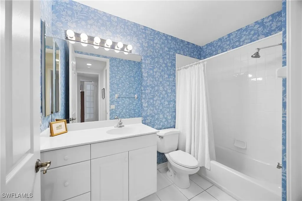 1826 Seville Boulevard Naples FL 34109