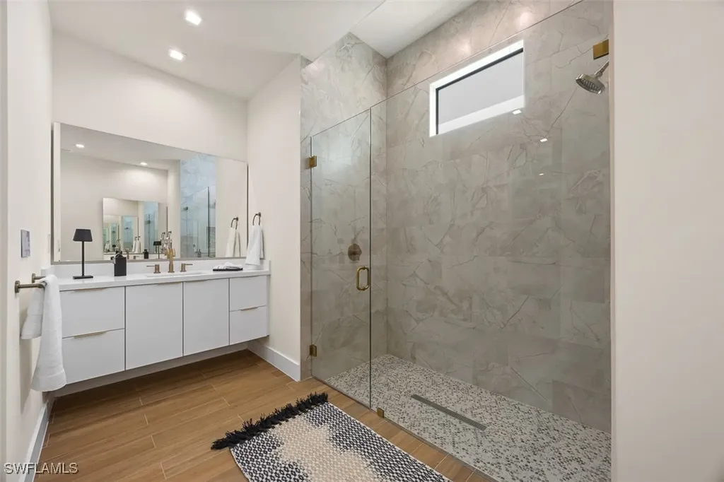 209 Kismet Parkway E Cape Coral FL 33909