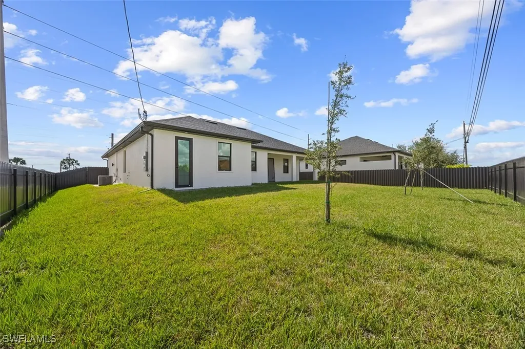 209 Kismet Parkway E Cape Coral FL 33909