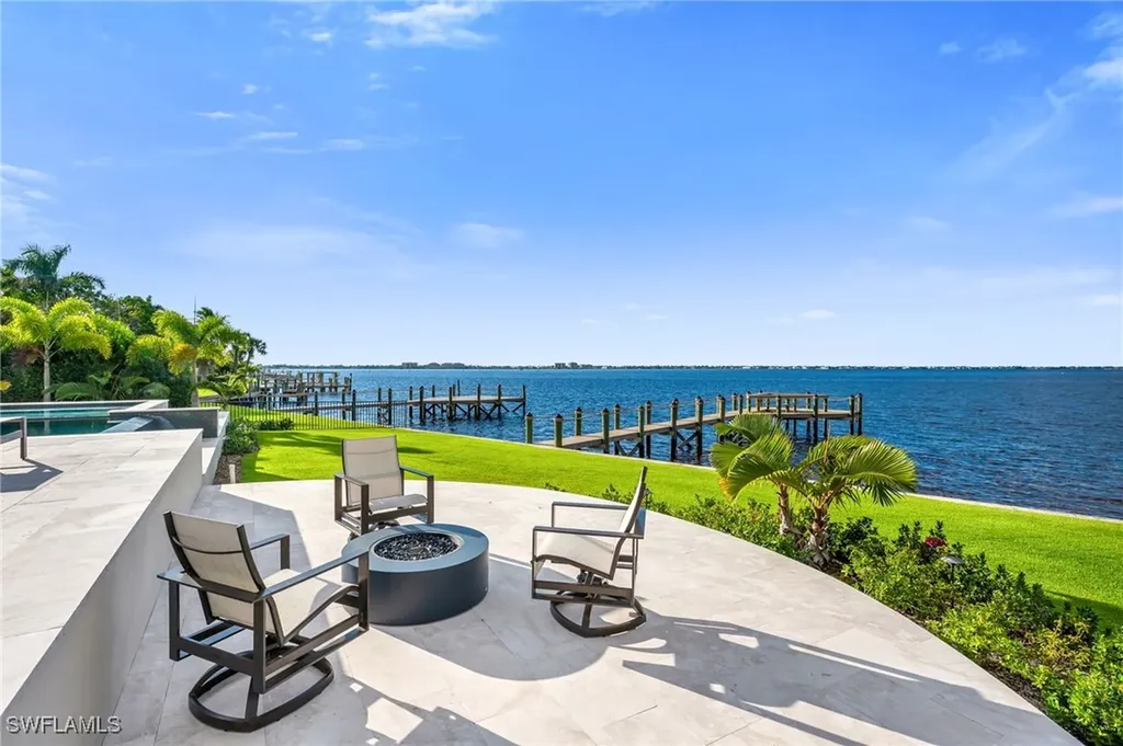 12100 Via Del Fontana Way Fort Myers FL 33919