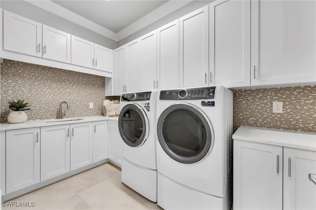 12100 Via Del Fontana Way Fort Myers FL 33919