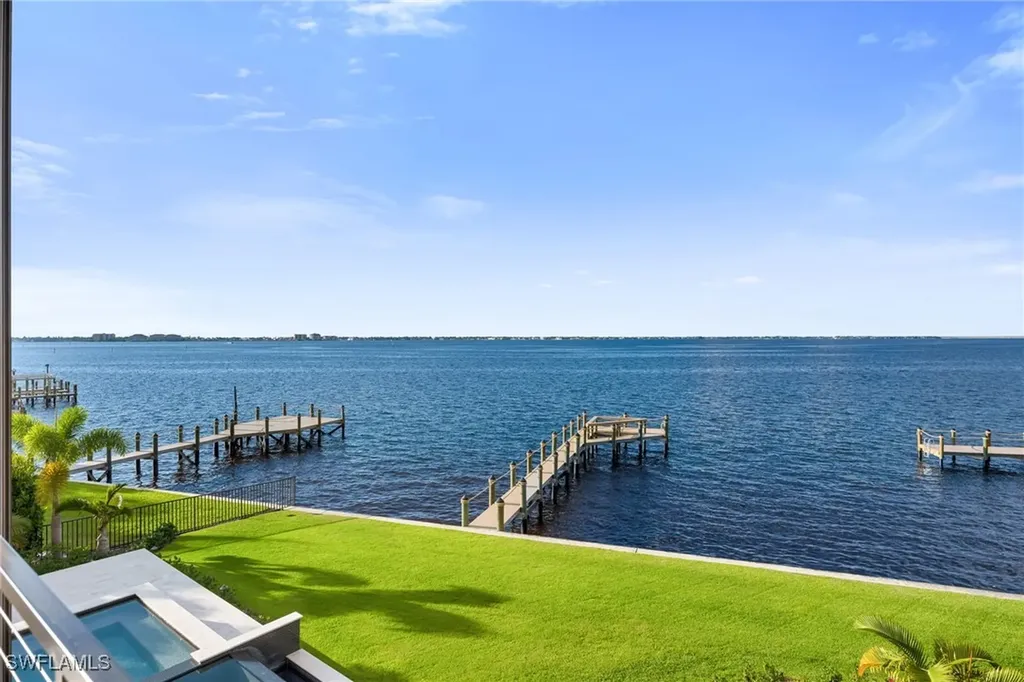 12100 Via Del Fontana Way Fort Myers FL 33919