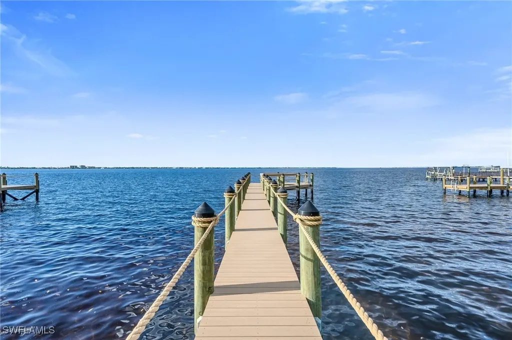 12100 Via Del Fontana Way Fort Myers FL 33919