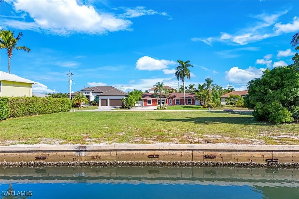 128 S Bahama Avenue Marco Island FL 34145