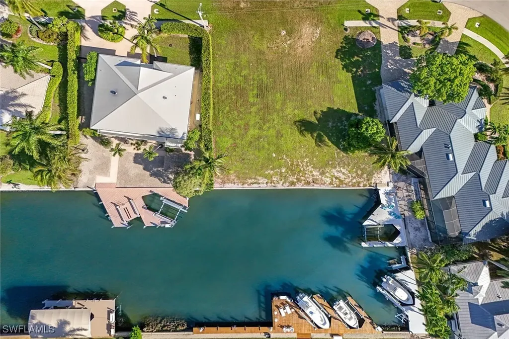 128 S Bahama Avenue Marco Island FL 34145