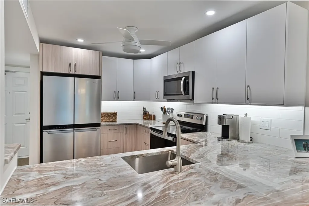 26000 Hickory Boulevard Bonita Springs FL 34134