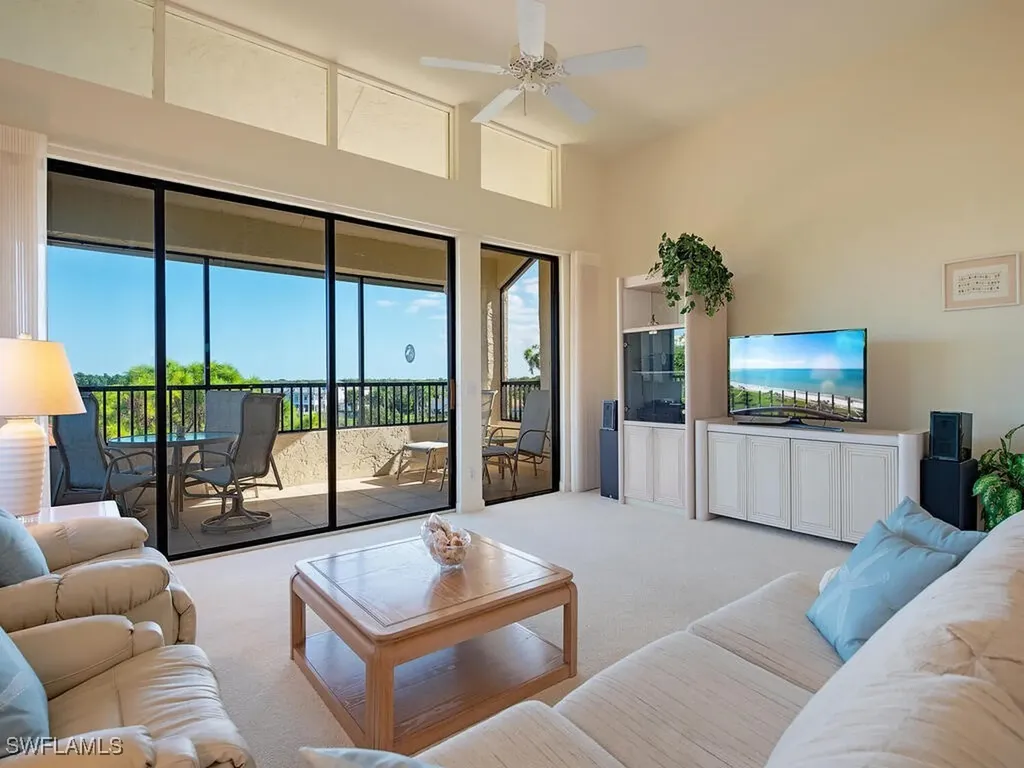 Naples FL, 6520 Valen Way, Unit C505