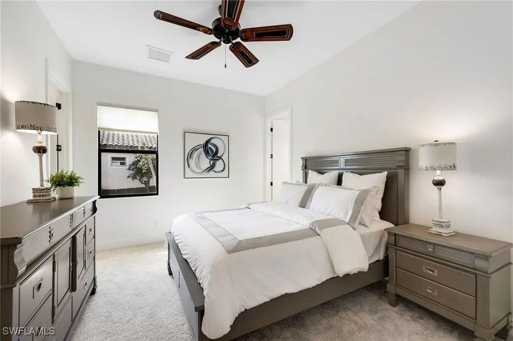 6851 Lakewood Isle Drive Fort Myers FL 33908