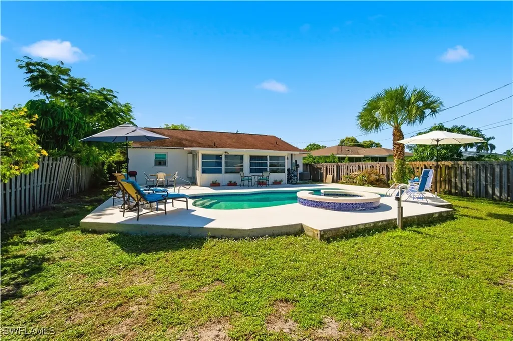 55 2nd Street Bonita Springs FL 34134