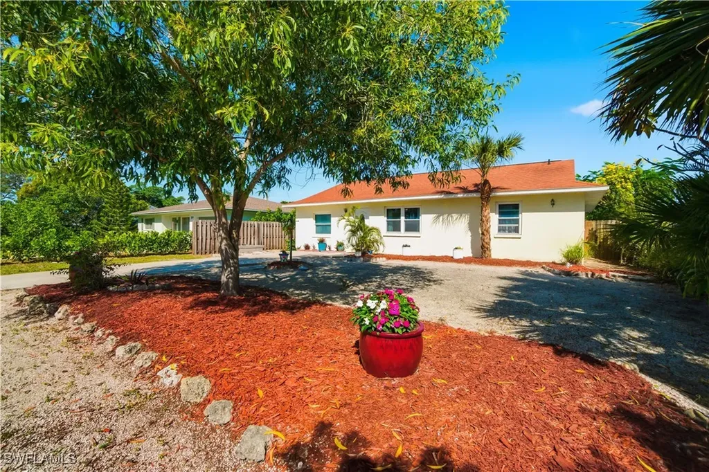 55 2nd Street Bonita Springs FL 34134