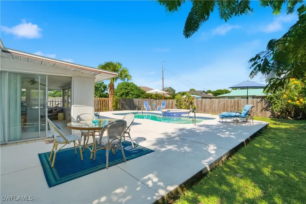 55 2nd Street Bonita Springs FL 34134