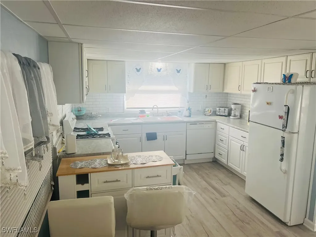 471 Palm Drive Naples FL 34114