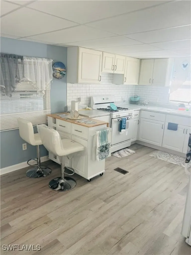 471 Palm Drive Naples FL 34114