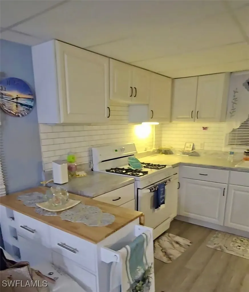471 Palm Drive Naples FL 34114