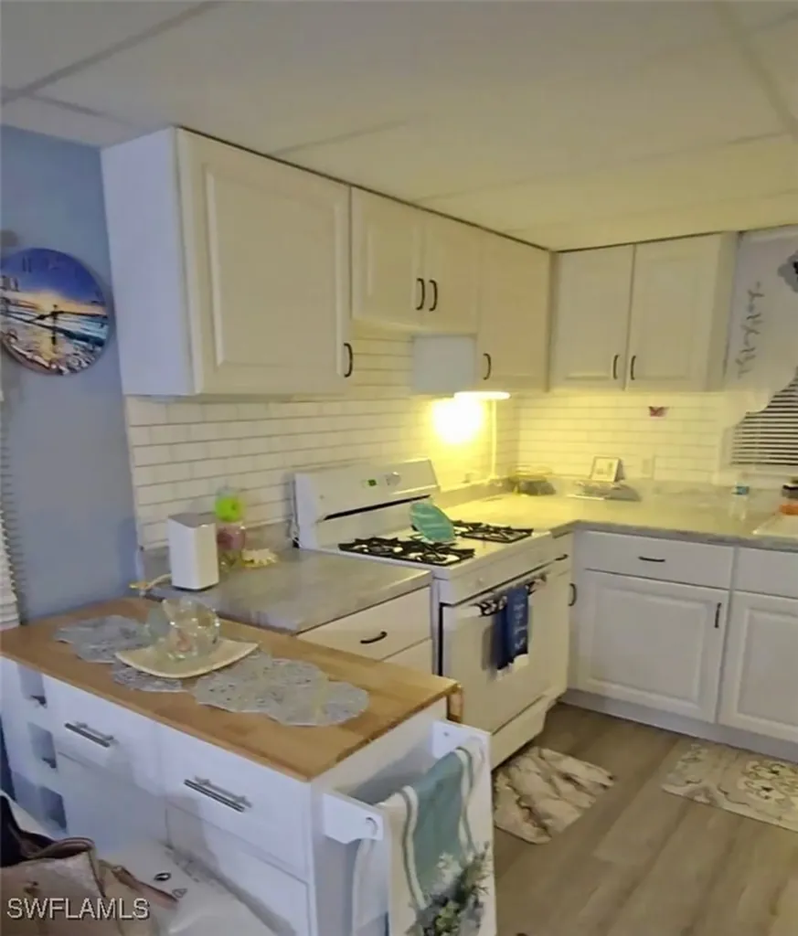 471 Palm Drive Naples FL 34114