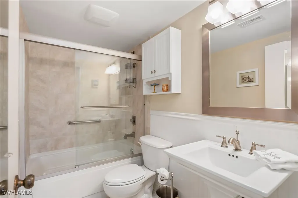 3150 Binnacle Drive Naples FL 34103