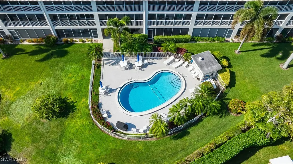 3150 Binnacle Drive Naples FL 34103