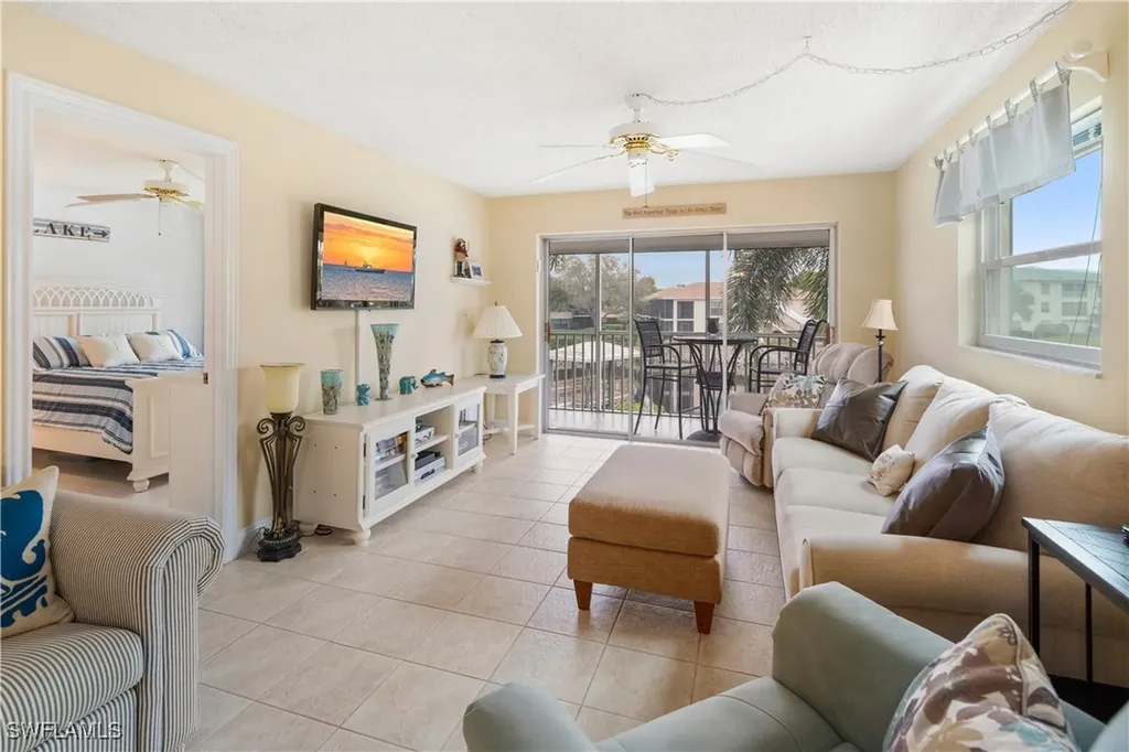 3150 Binnacle Drive Naples FL 34103