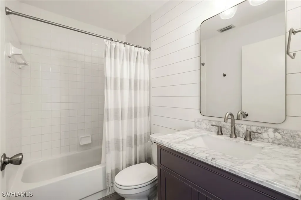 7767 Jewel Lane Naples FL 34109