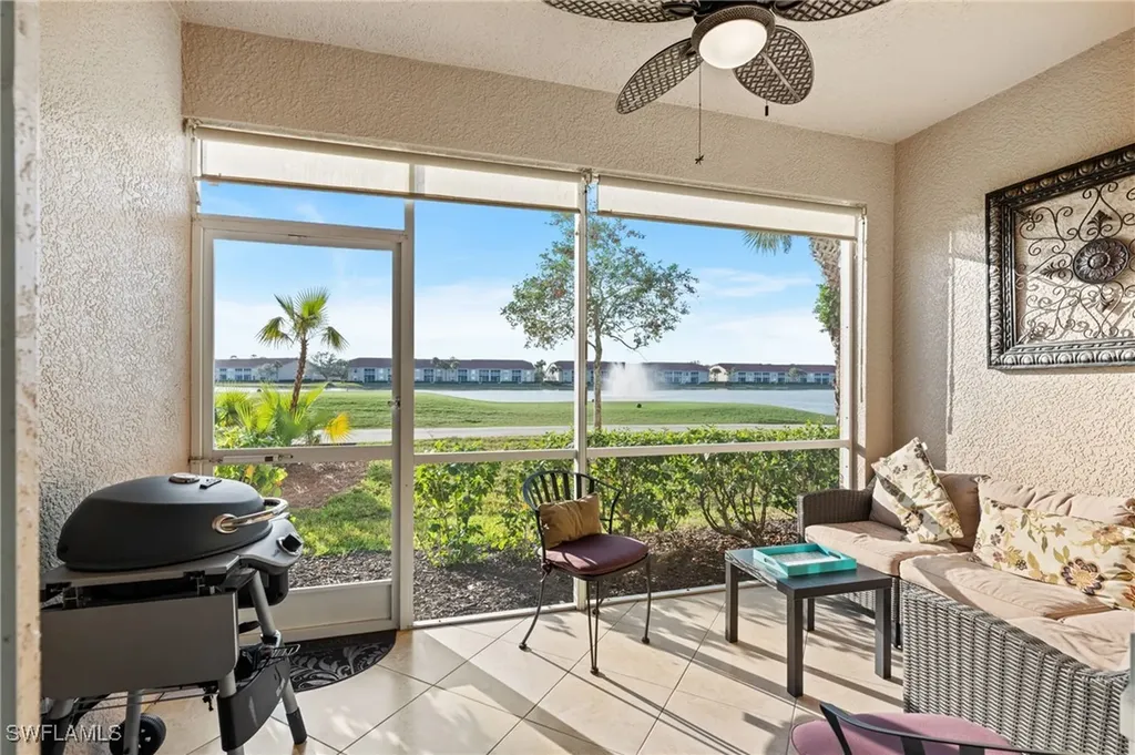 Naples FL, 2730 Cypress Trace Circle, Unit 2813