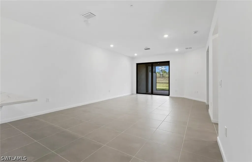 6407 Memorial Lane Ave Maria FL 34142