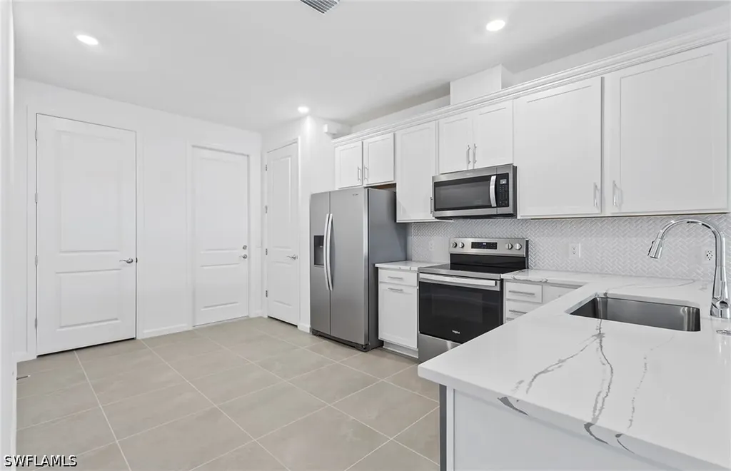 6407 Memorial Lane Ave Maria FL 34142