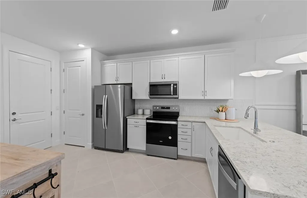 6407 Memorial Lane Ave Maria FL 34142