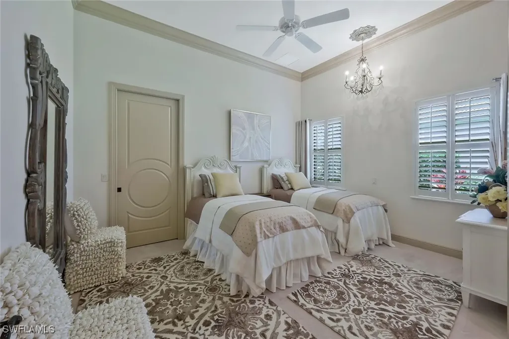 5869 Hammock Isle Circle Naples FL 34119