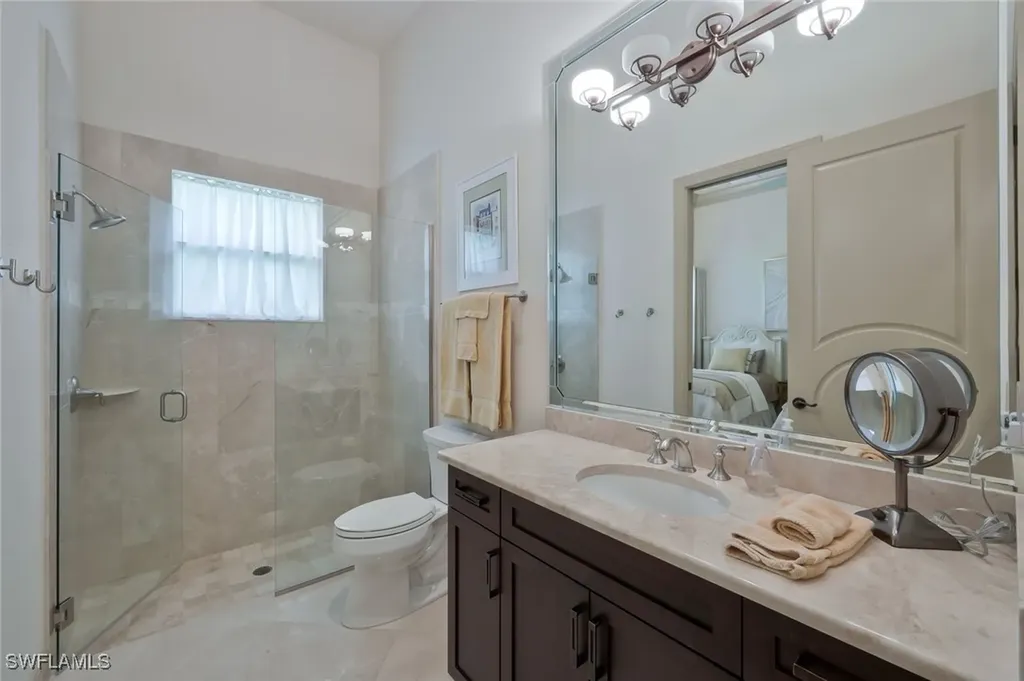 5869 Hammock Isle Circle Naples FL 34119