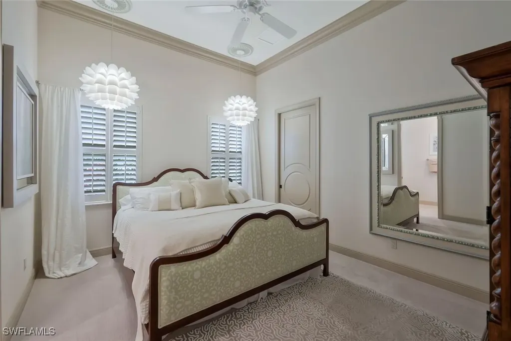 5869 Hammock Isle Circle Naples FL 34119