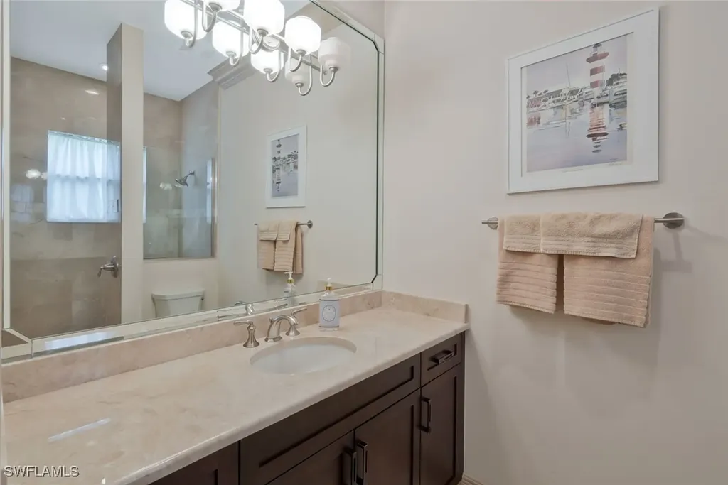 5869 Hammock Isle Circle Naples FL 34119