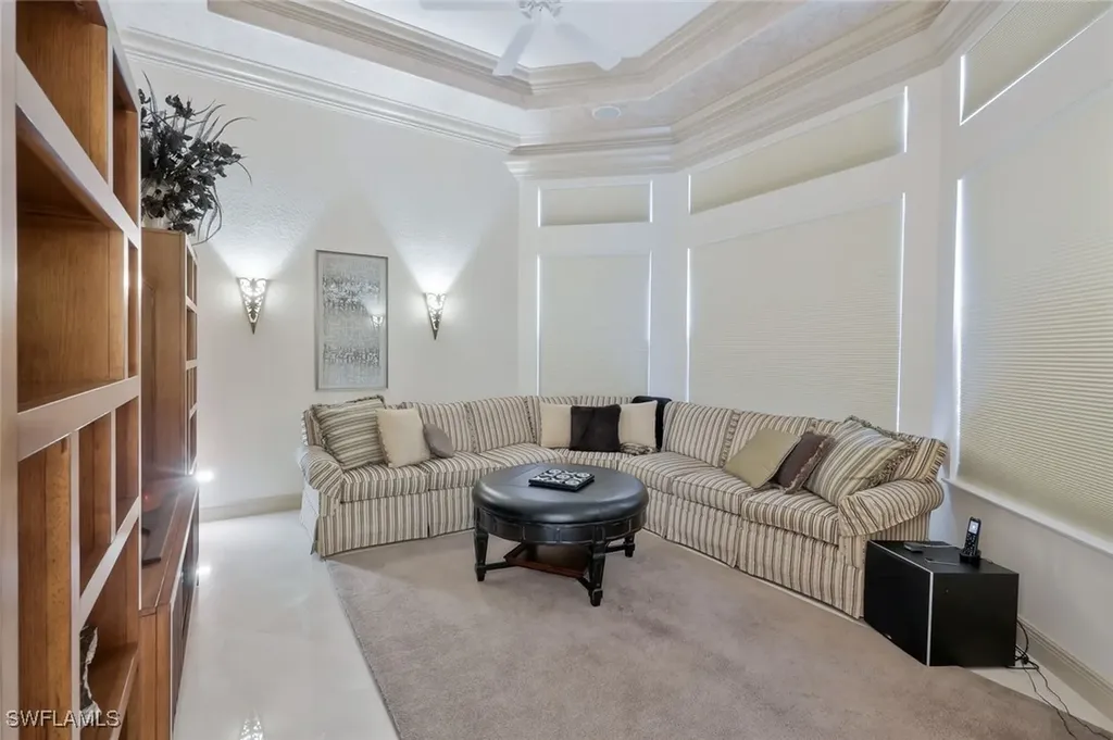 5869 Hammock Isle Circle Naples FL 34119