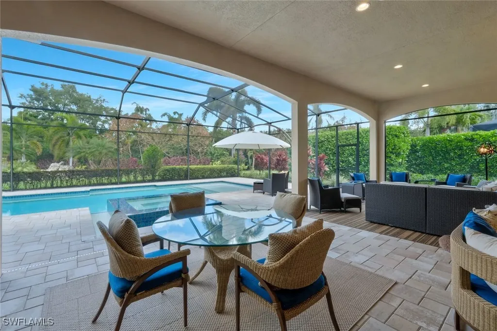 5869 Hammock Isle Circle Naples FL 34119