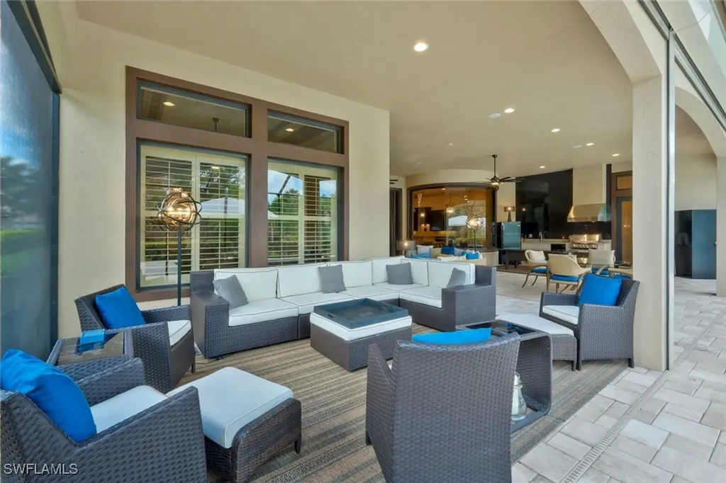 5869 Hammock Isle Circle Naples FL 34119