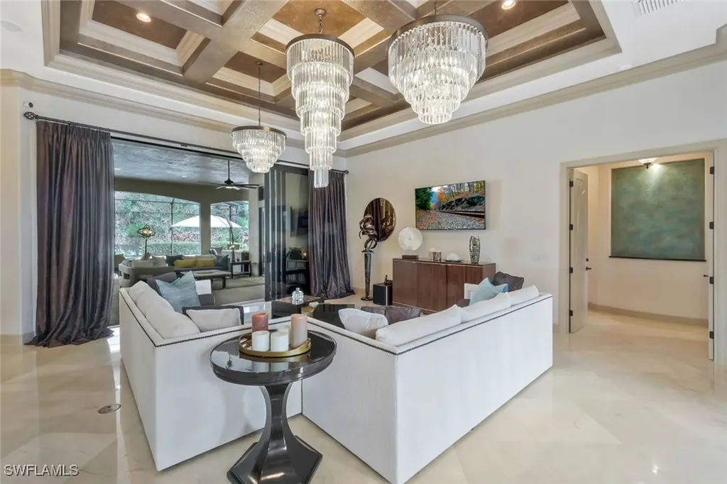 5869 Hammock Isle Circle Naples FL 34119