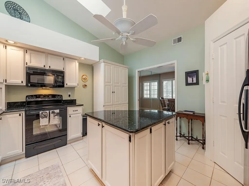 2839 Aintree Lane Naples FL 34112