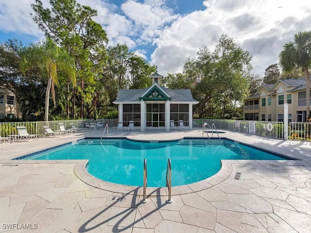 2839 Aintree Lane Naples FL 34112