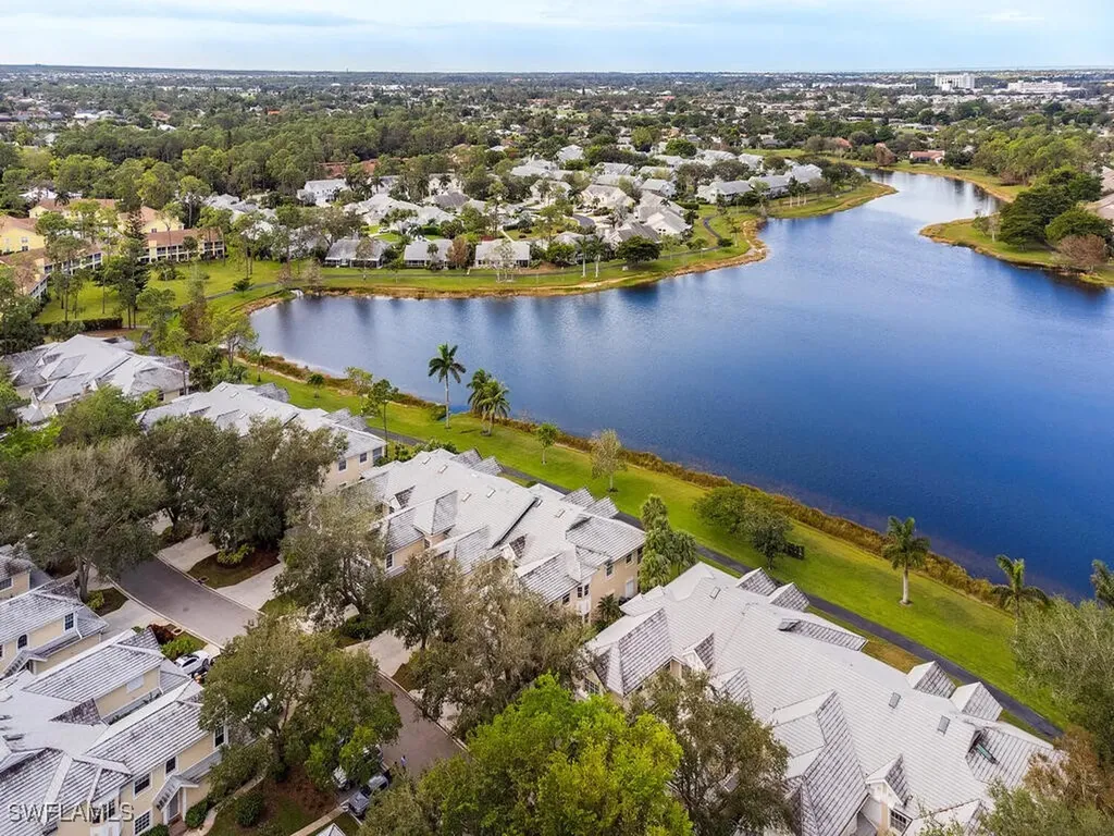 2839 Aintree Lane Naples FL 34112