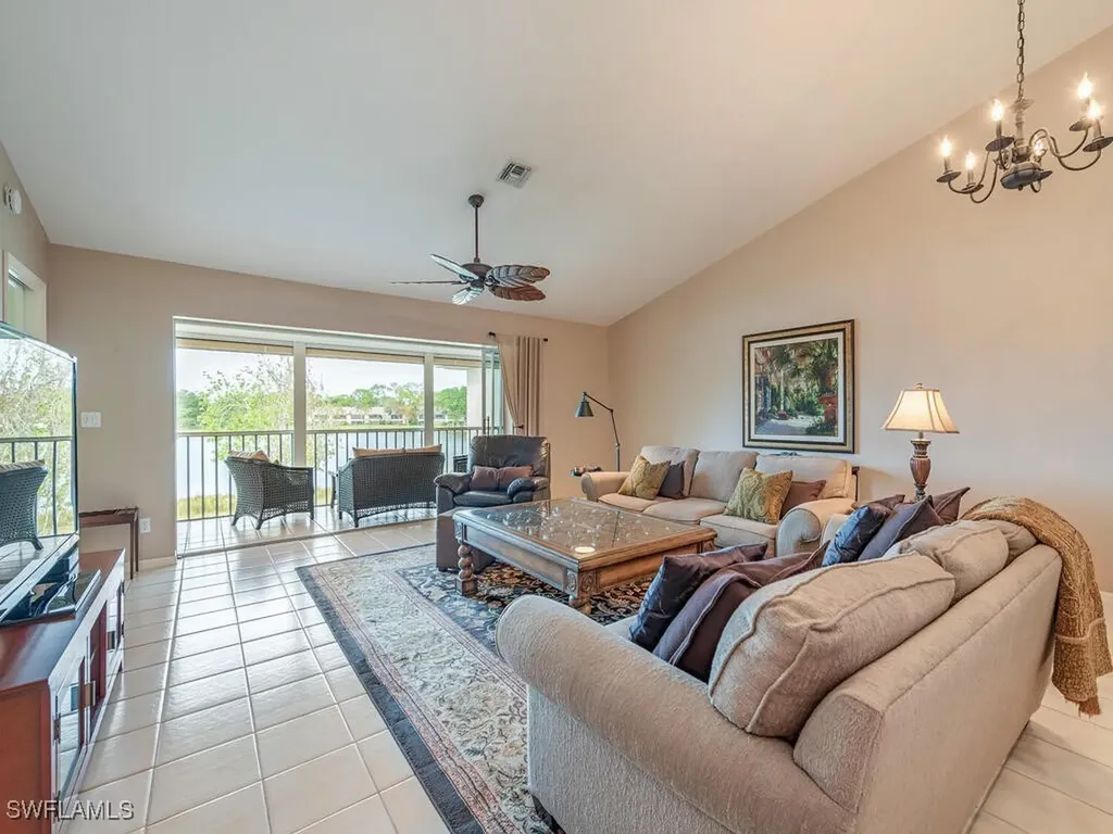 2839 Aintree Lane Naples FL 34112