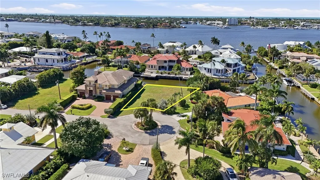 1510 Mullet Lane Naples FL 34102