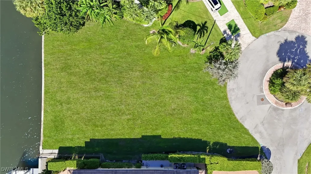 1510 Mullet Lane Naples FL 34102