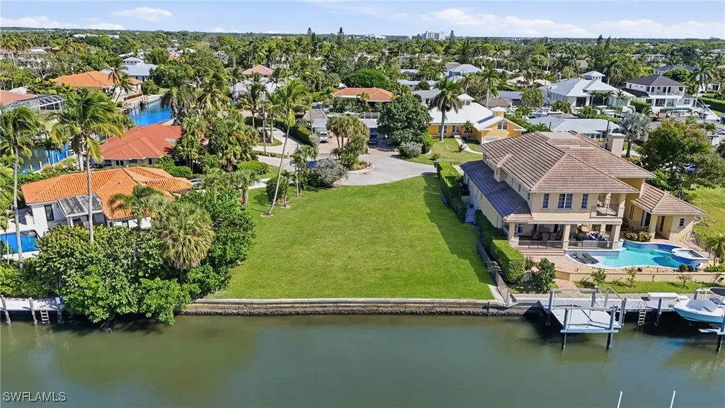 1510 Mullet Lane Naples FL 34102