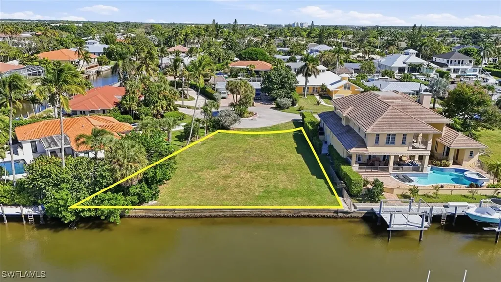 1510 Mullet Lane Naples FL 34102