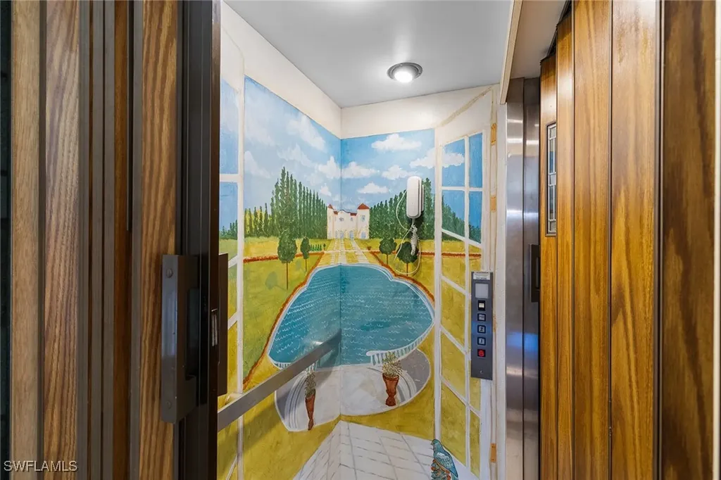 156 Colonade Circle Naples FL 34103
