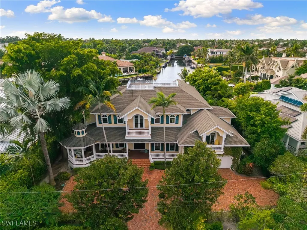 2170 Marina Drive Naples FL 34102