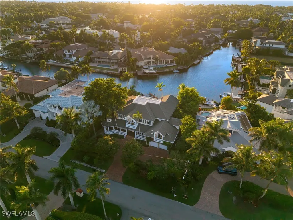 2170 Marina Drive Naples FL 34102